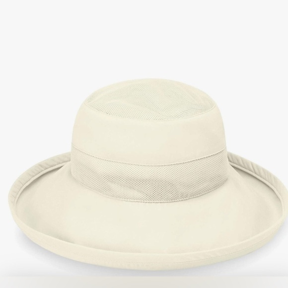 Wallaroo Seaside Sz M Sun Hat Ivory Packable Chin Strap Adjustable - Picture 1 of 11